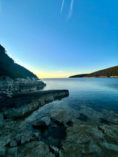 Krnica Strand bei Sonnenaufgang