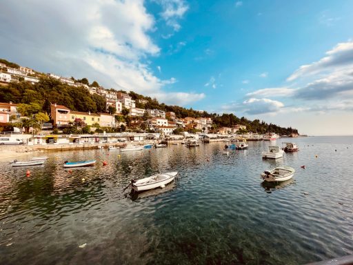 Strandpromenade Rabac